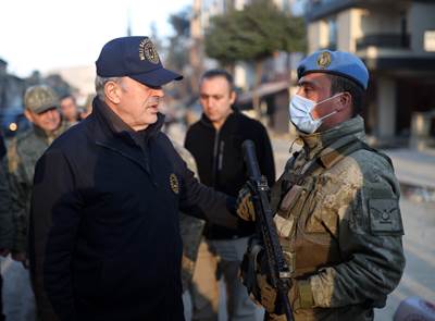 Millî Savunma Bakanı Hulusi Akar  ve Sağlık Bakanı Fahrettin Koca Antakya ve Altınözü’ndeki Çalışmaları İnceledi, Vatandaşlarla Bir Araya Geldi